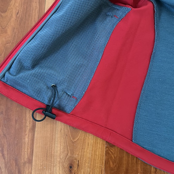 Ibex women’s wool zip up jacket red/grey - size small - Picture 9 of 10